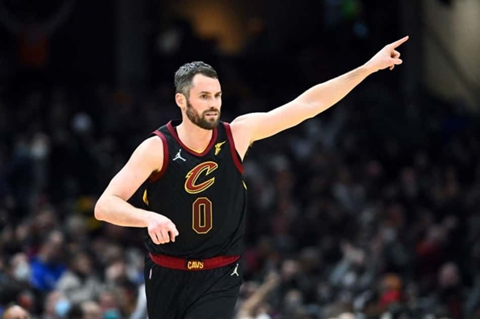 Cavaliers bate Bucks e sobe para terceiro no Leste