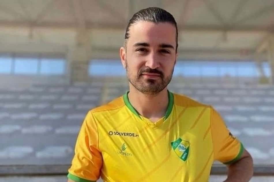 Mattheus, filho de Bebeto, assina com o Mafra, clube do lateral Marcelo