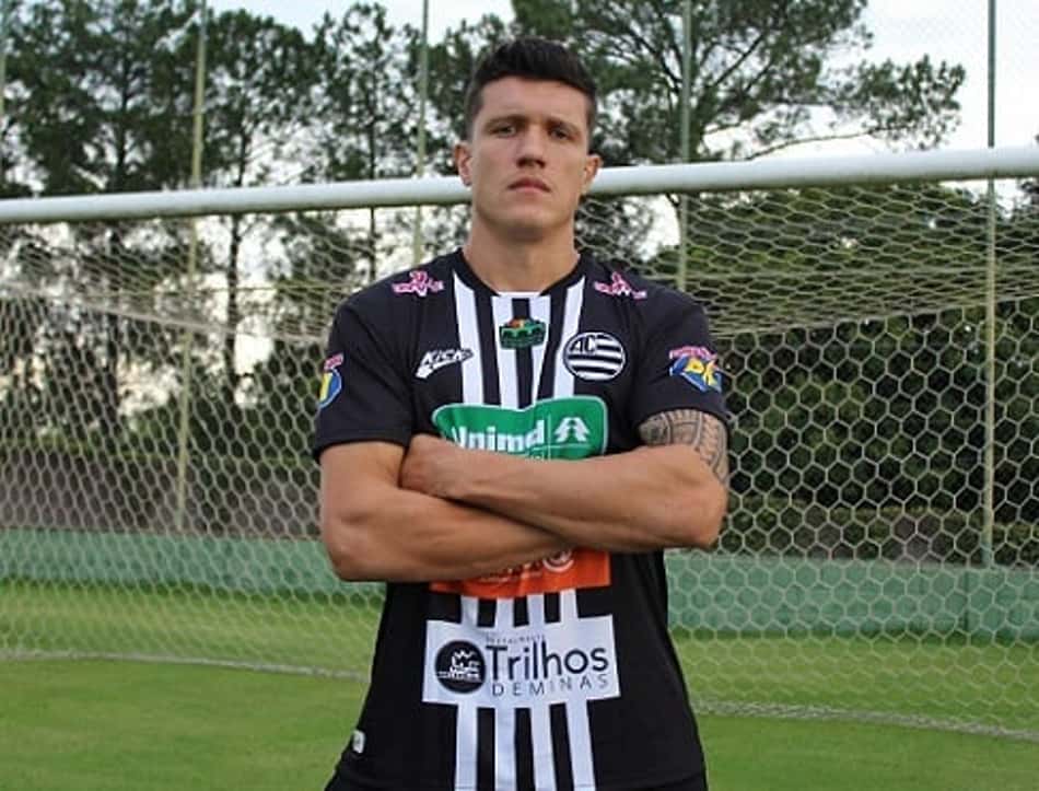 Rival do Cruzeiro neste domingo, o Athletic de Victor Salinas tenta surpreender a Raposa