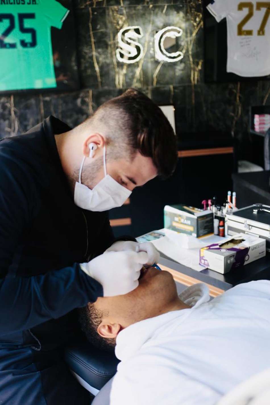 Referência no meio, cirurgião-dentista Bryan Arlean fala sobre cuidados dos lutadores com os dentes