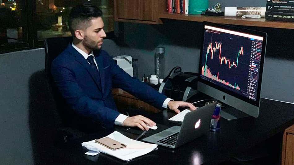 Especialista em investimentos digitais, Hassan Souto mostra os melhores games para investir em 2022