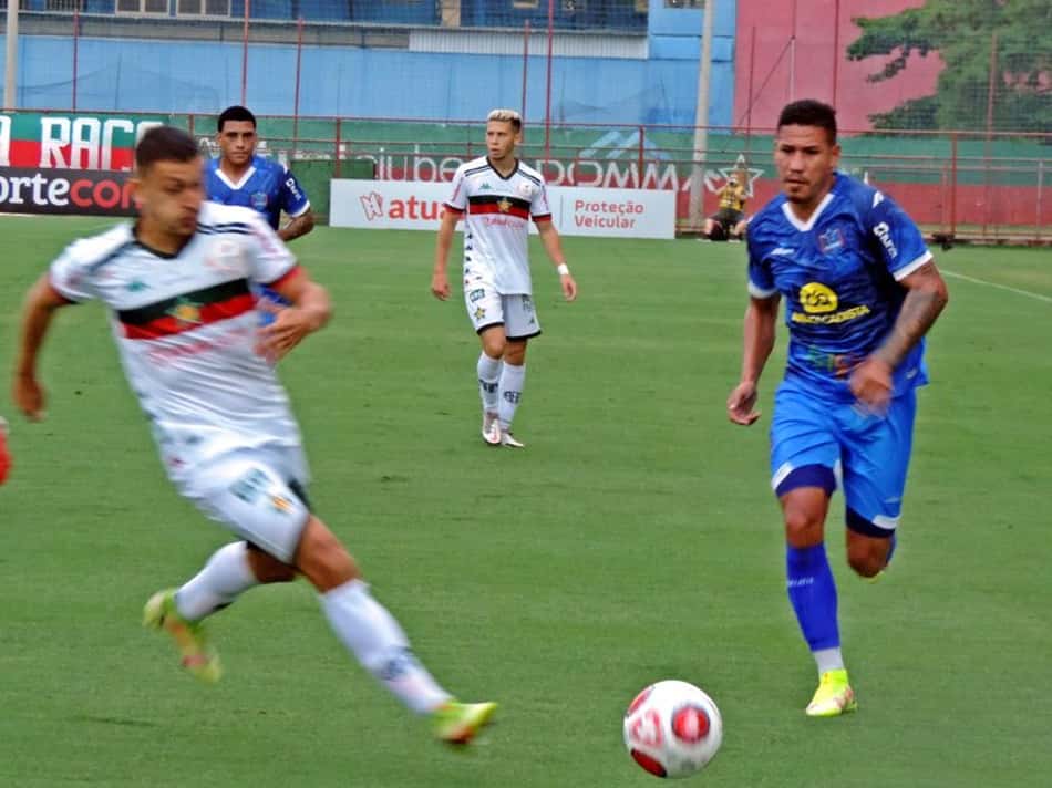 Lateral-direito do Audax Rio, Lucas Mota vê Fluminense como jogo-chave: 'Vamos entrar motivados'