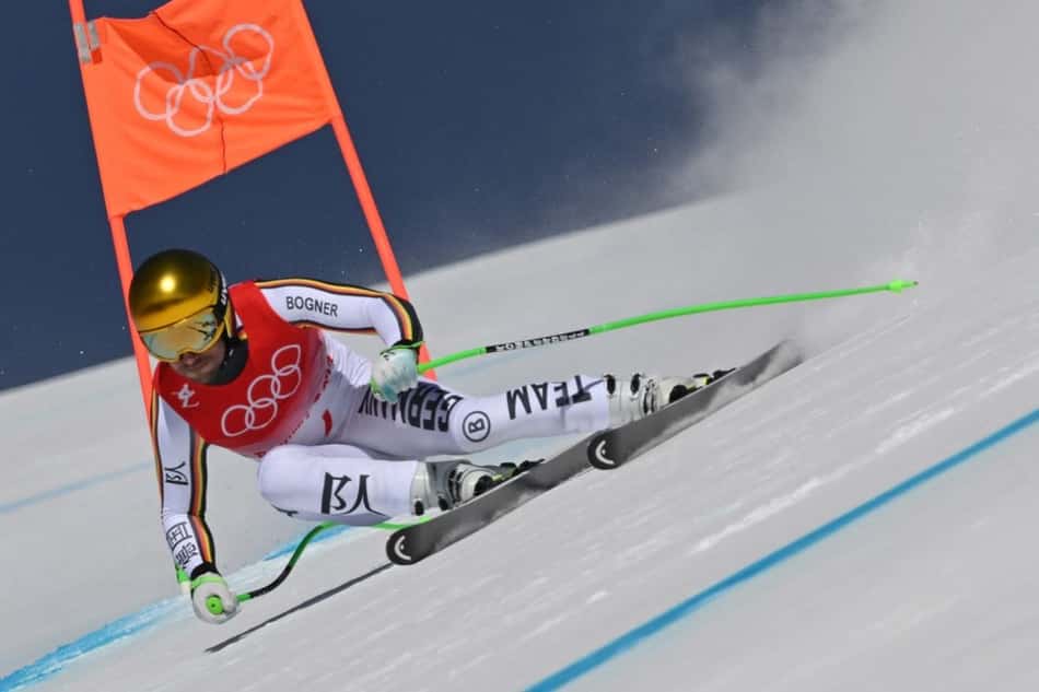 Olimpíadas de Inverno: Esquiador alemão tem queda forte a 128km/h em prova de downhill