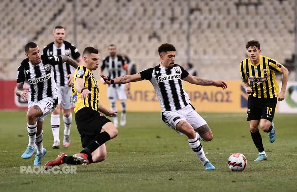 PAOK, de Douglas Augusto, consegue virada heroica e se classifica para semifinal da Copa da Grécia