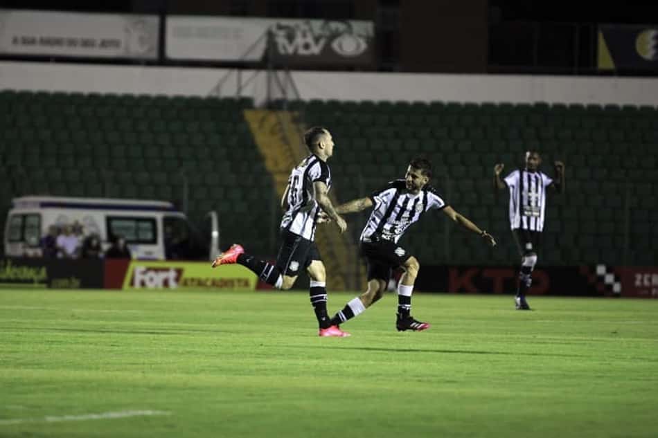 Catarinense: no sufoco, Figueirense vira pra cima do Marcílio Dias no Scarpelli