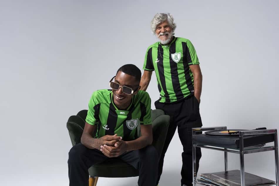 América-MG apresenta novo uniforme para 2022 com referências ao time de 1971
