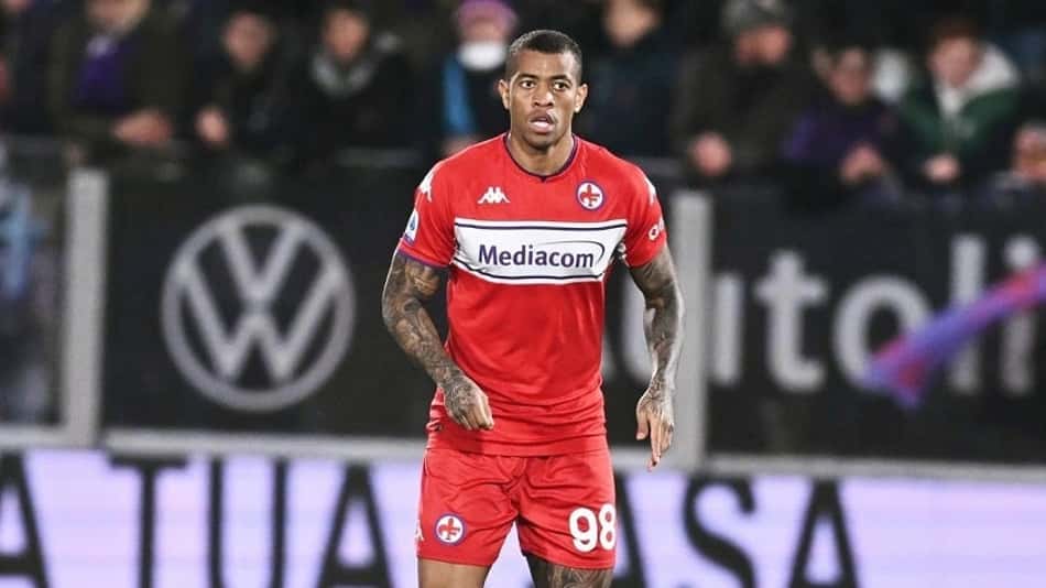 Igor Júlio comemora sequência e boa fase na Fiorentina: 'Cabeça boa e evolução diária'
