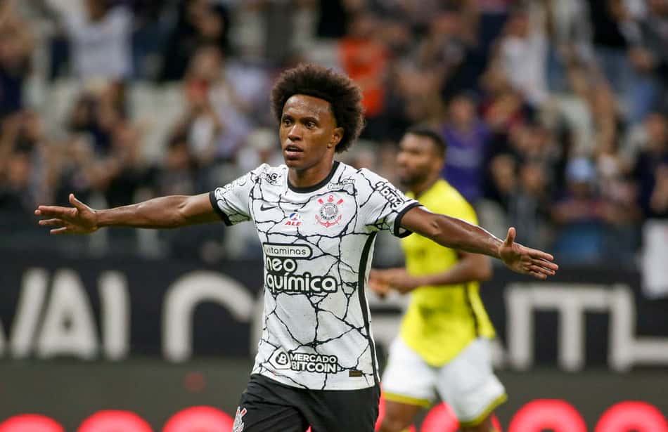 Willian, ex-Corinthians, bate recorde na Premier League