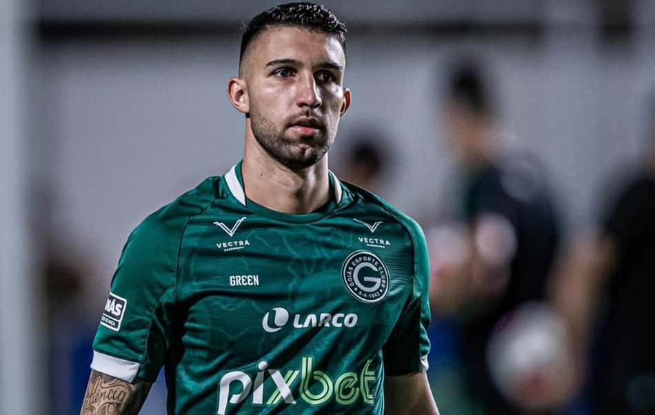 Henrique Lordelo retorna ao time titular do Goiás e projeta duelo da Copa do Brasil