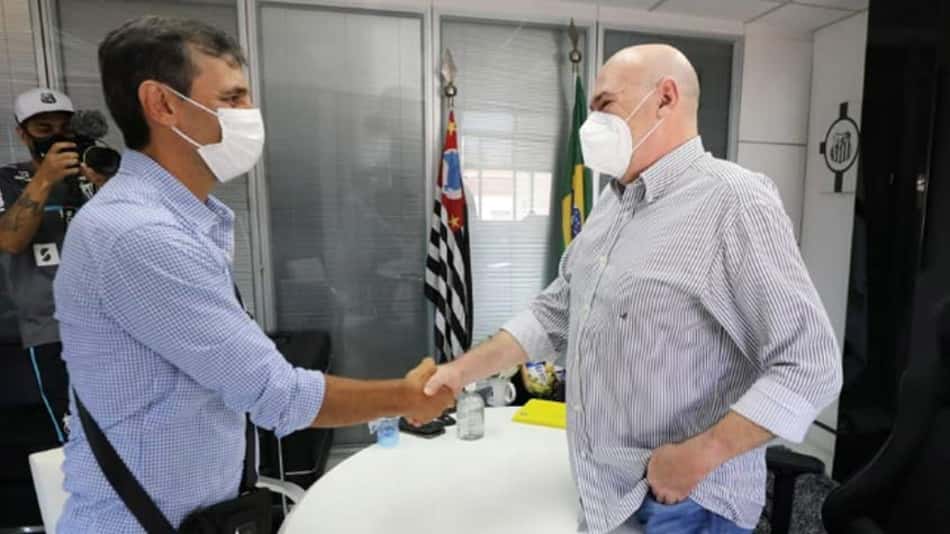 Rueda rasga elogios ao técnico Bustos e reforça relação transparente