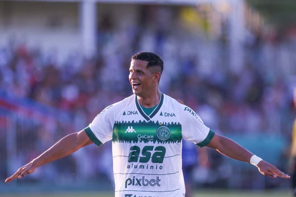 Lucão espera a reação do Guarani na Série B