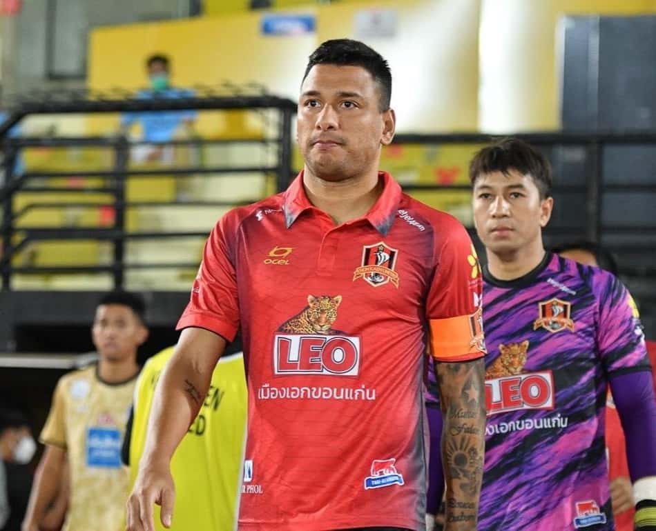 Ótima fase de Ibson Melo é fruto de adaptação completa ao futebol tailandês