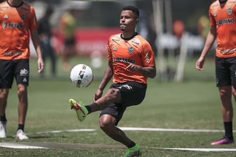 Atlético-MG: Turco terá retorno de dupla de volantes titular contra o Flamengo