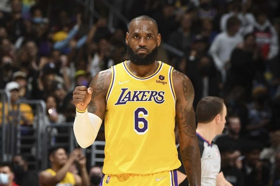 LANCE! Rápido: LeBron quebra recorde de Michael Jordan, clássico pelo Carioca e muito mais!