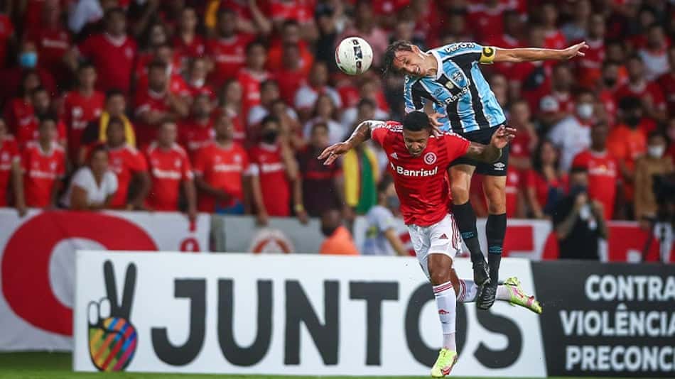 Alexander Medina exalta a atuação do Internacional