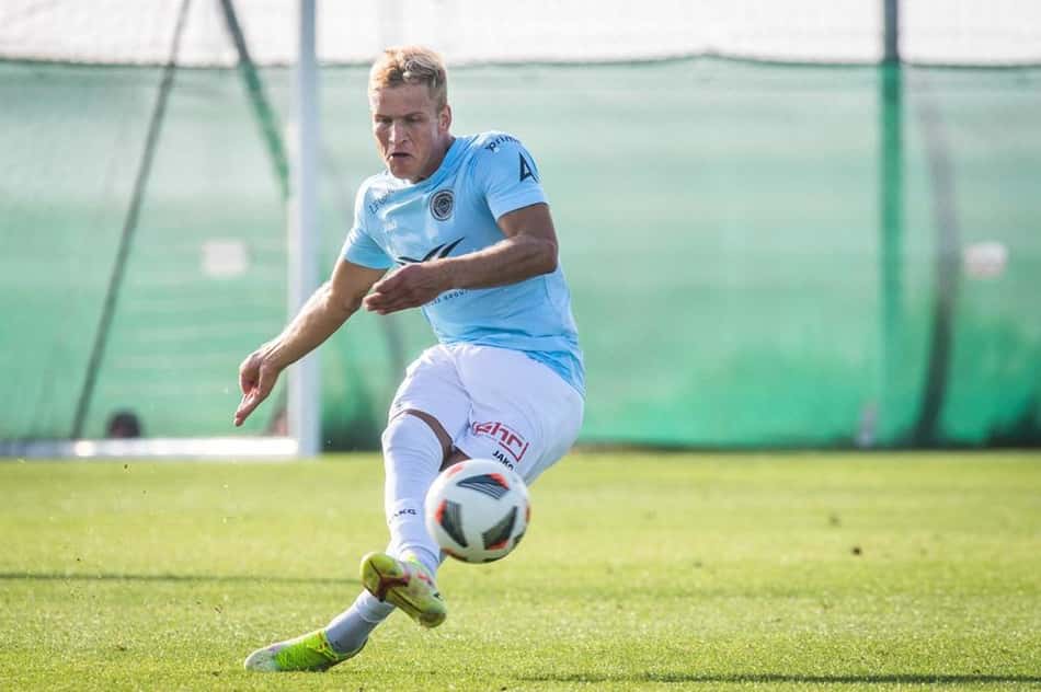 Wesley Natã projeta terceira temporada pelo Riga, da Letônia: 'Nosso objetivo é o título'