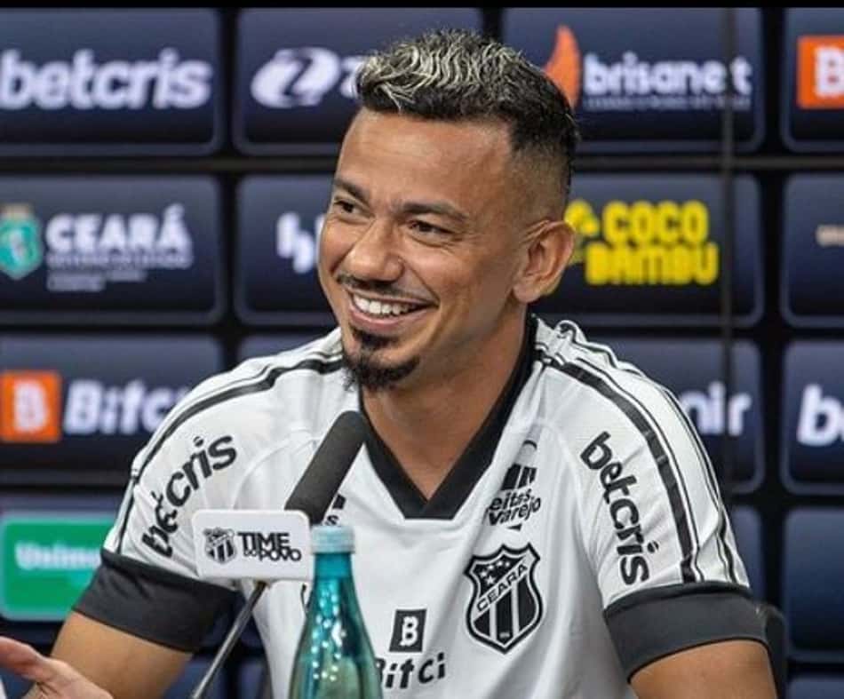 Rodrigo Lindoso avalia a sua estreia com a camisa do Ceará
