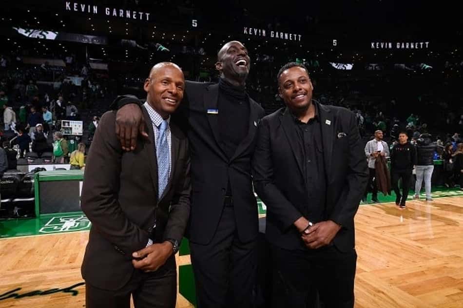 "Visionário", Garnett tem camisa aposentada pelo Celtics