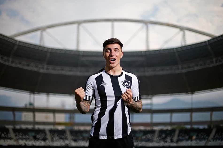 Renzo Saravia - Botafogo