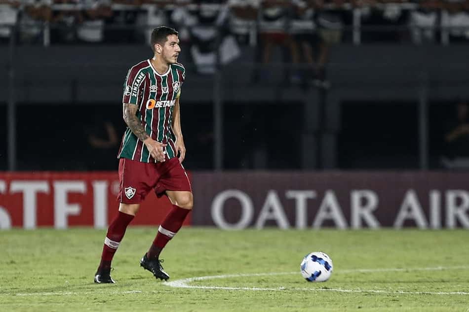 Nino completa três anos como atleta do Fluminense: 'Que honra'