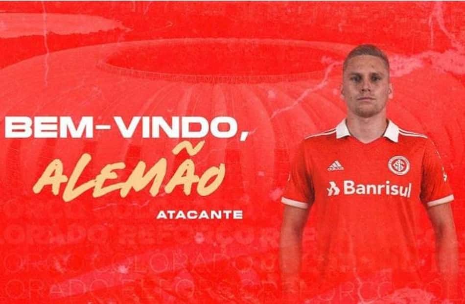 Internacional anuncia a contratação do atacante Alemão, que diz: 'Vou buscar muito o gol'