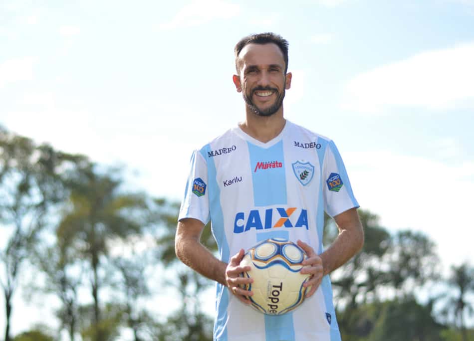 Ao L!, Thiago Ribeiro projeta Série B com o Londrina e destaca: 'Sinto que posso jogar em alto nível até os 40'