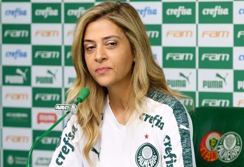 Organizada do Palmeiras chama Leila Pereira de 'blogueira' e reforça apoio ao time no Brasileirão