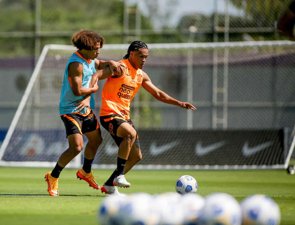 Com nove atletas da base, Corinthians segue preparação para estreia na Libertadores
