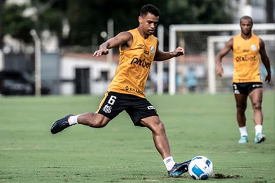 Sandry comemora bom momento do Peixe e destaca força do elenco