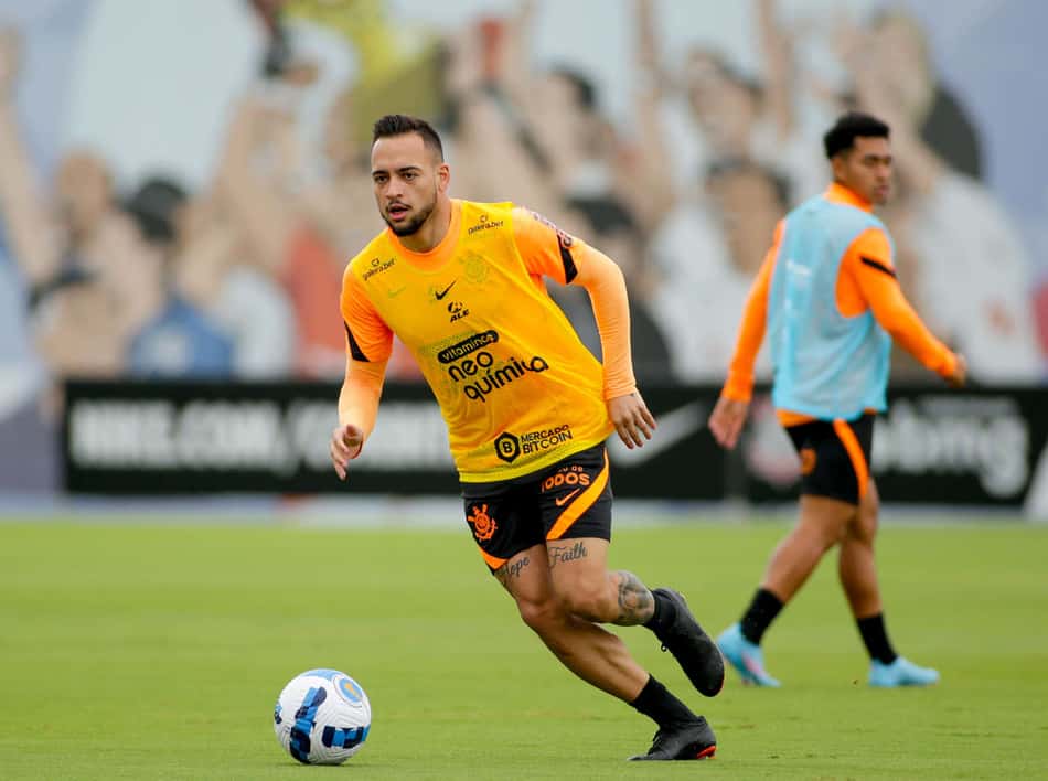 Vítor Pereira atualiza situação física de dupla em transição no Corinthians