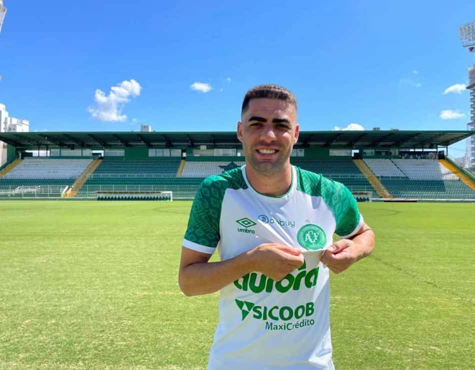 Xandão quer Chapecoense no G4 da Série B e visa confronto difícil com do Sport