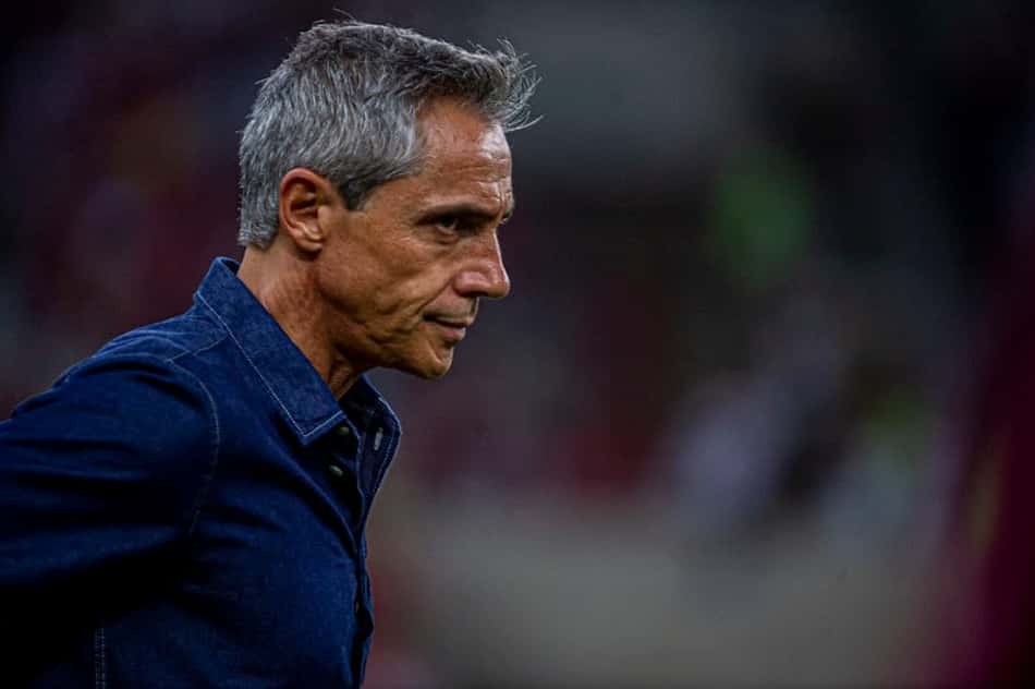 Em atrito no Flamengo, Paulo Sousa já teve demissão por divulgar 'informações sensíveis'