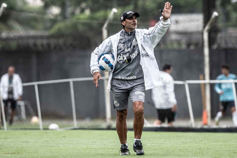 Agenda: Santos terá oito jogos no mês de junho em três competições