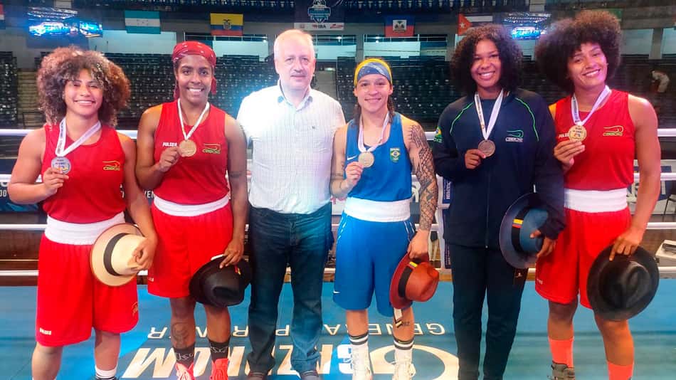 Presidente da CBBoxe celebra resultado expressivo da seleção brasileira no Continental das Américas: 'Hoje somos o time a ser batido'