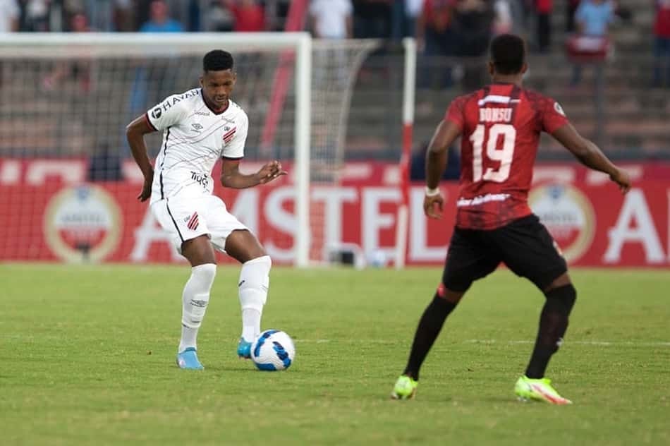 Técnico do Caracas se disse satisfeito com estreia na Libertadores