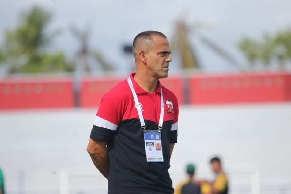 Após manter clube na elite, Fábio Lefundes renova com Madura United