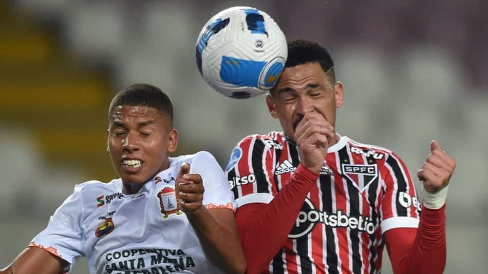 Rival do São Paulo na Sul-Americana está há nove jogos sem vencer e pode dar chance para testes de Ceni