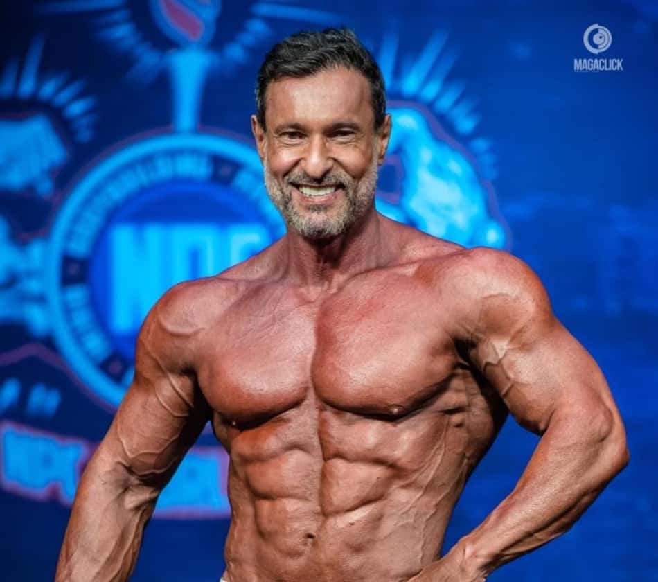 Empresário Bruno Skornicki estreia no fisiculturismo aos 44 anos, conquista nove troféus e projeta se profissionalizar para competir internacionalmente