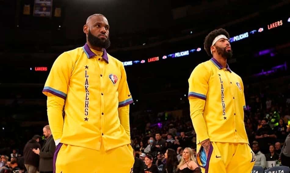 Astros acreditam que Lakers está a dois jogadores de ser candidato ao título da NBA