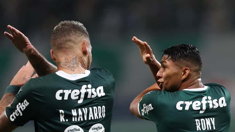 Das críticas no Palmeiras às glórias: assim como Rony, Navarro pode ter Libertadores como 'trampolim'