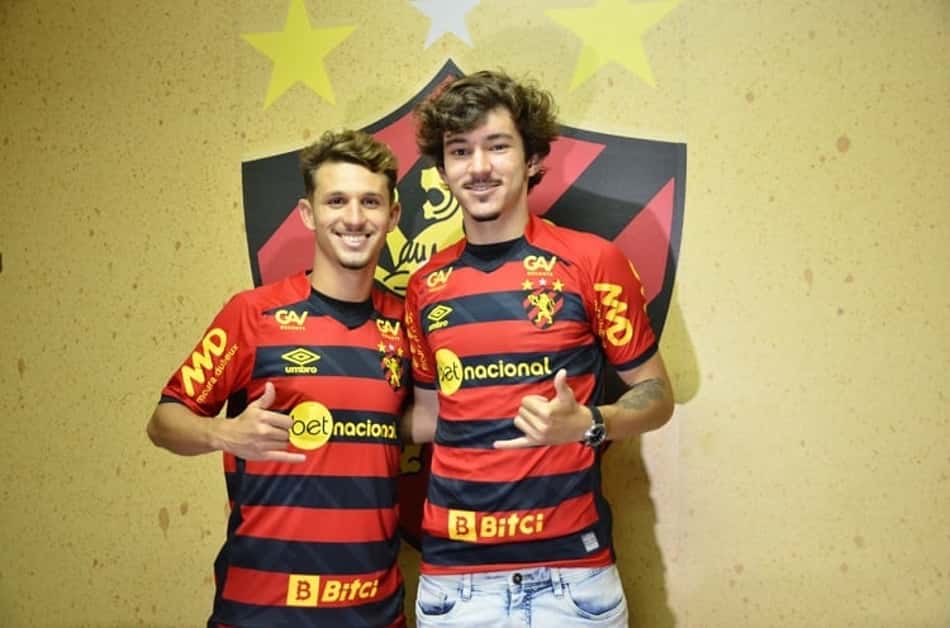 Sport fortalece categoria de base com dois reforços