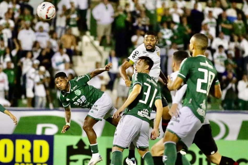 Adversário do Vasco, Guarani está em crise e sem técnico; Leandro Castan só jogou uma partida pelo Bugre