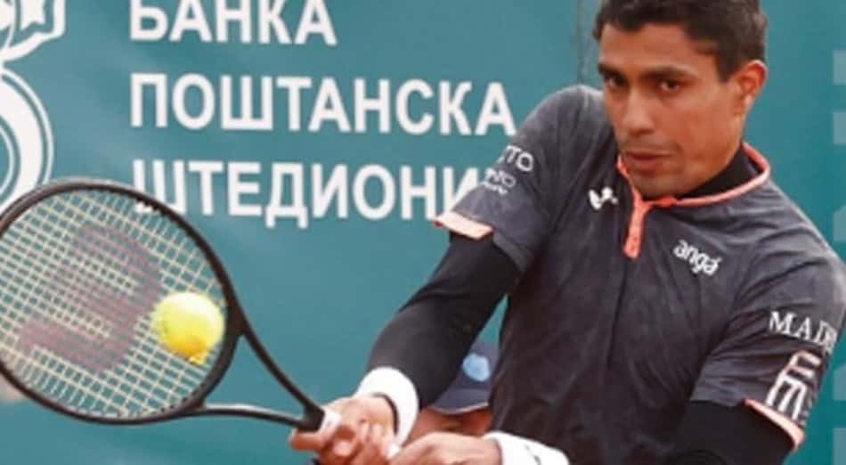 Monteiro leva virada após desperdiçar match-point na estreia em Gstaad