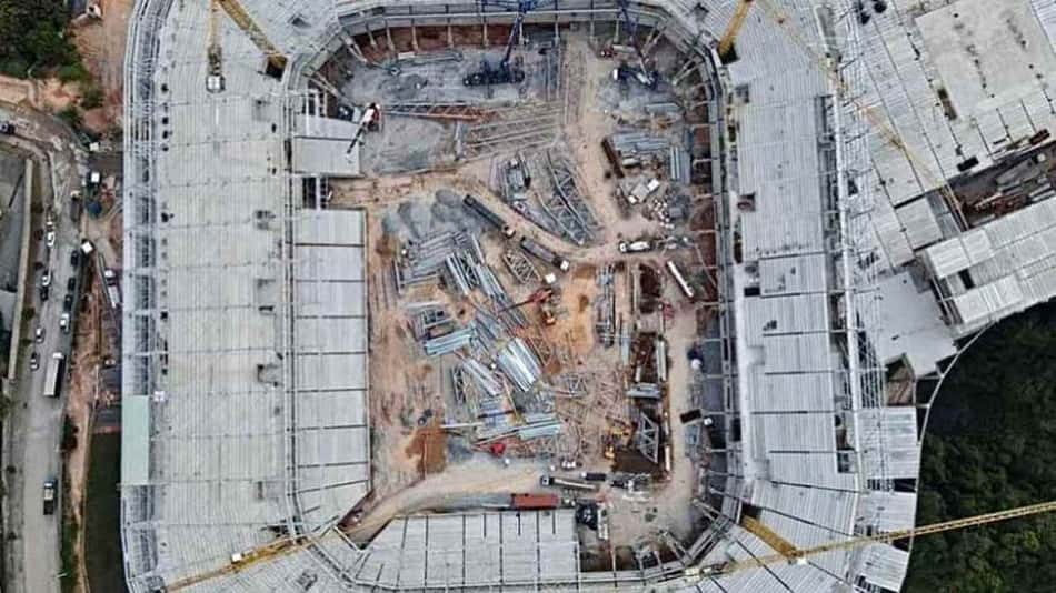 Dois anos de obras da Arena MRV: veja fotos da construção do estádio do Atlético Mineiro