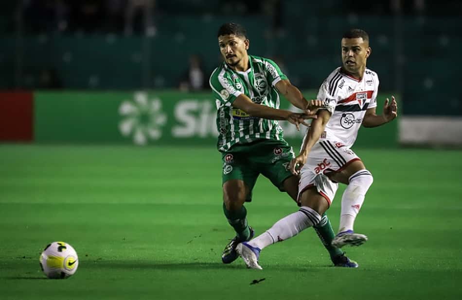 Eduardo Baptista fala sobre 'injustiça' após empate contra o São Paulo na Copa do Brasil