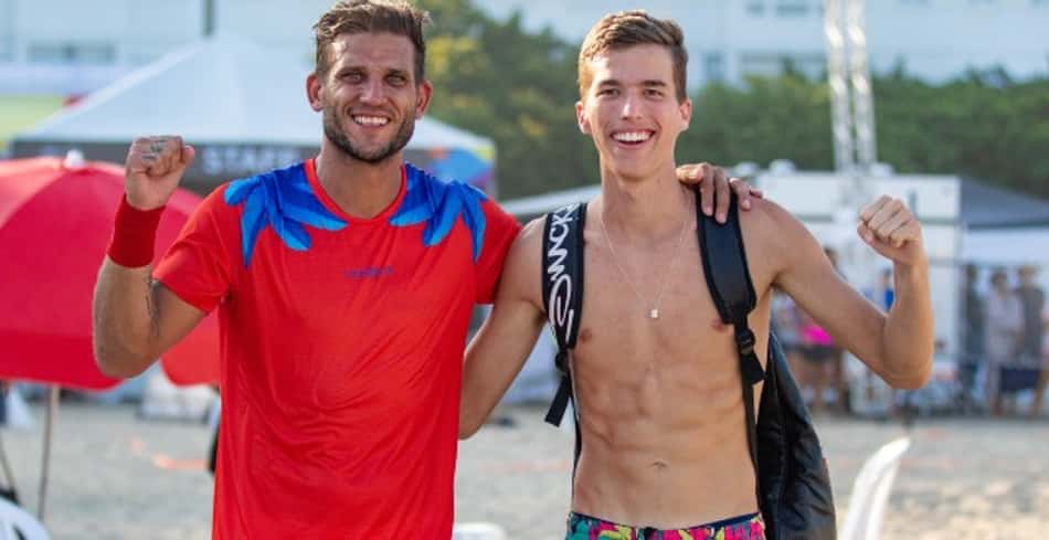 Rafael Moura, o He-Man do futebol, fura o quali e joga, no Follow the Beach de Copacabana, seu 1º torneio profissional