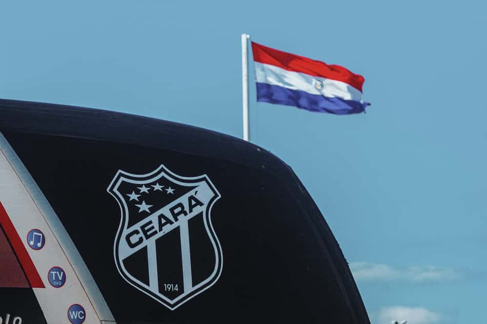 Ceará chega ao Paraguai para duelo pela Sul-Americana