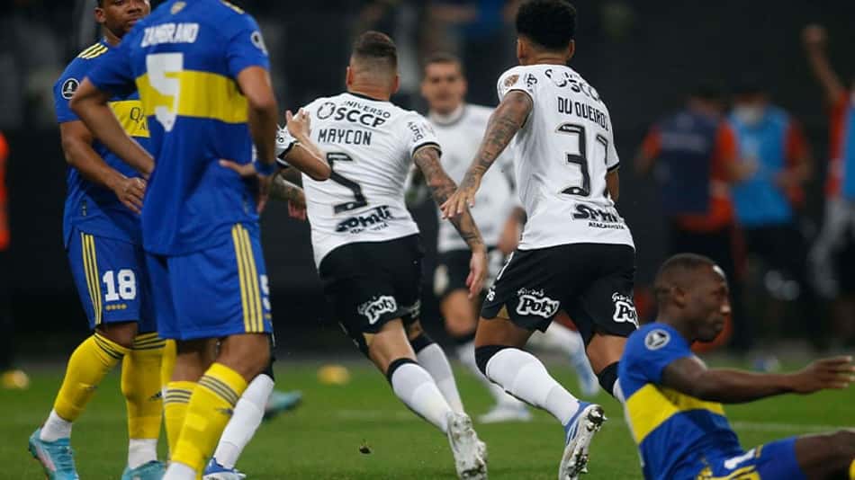 Maycon destaca espírito do Corinthians na vitória contra o Boca Juniors: 'Muita entrega'