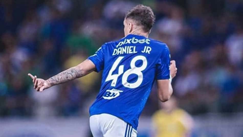 Cruzeiro tem Daniel Jr. e Miticov como prioridades de renovação