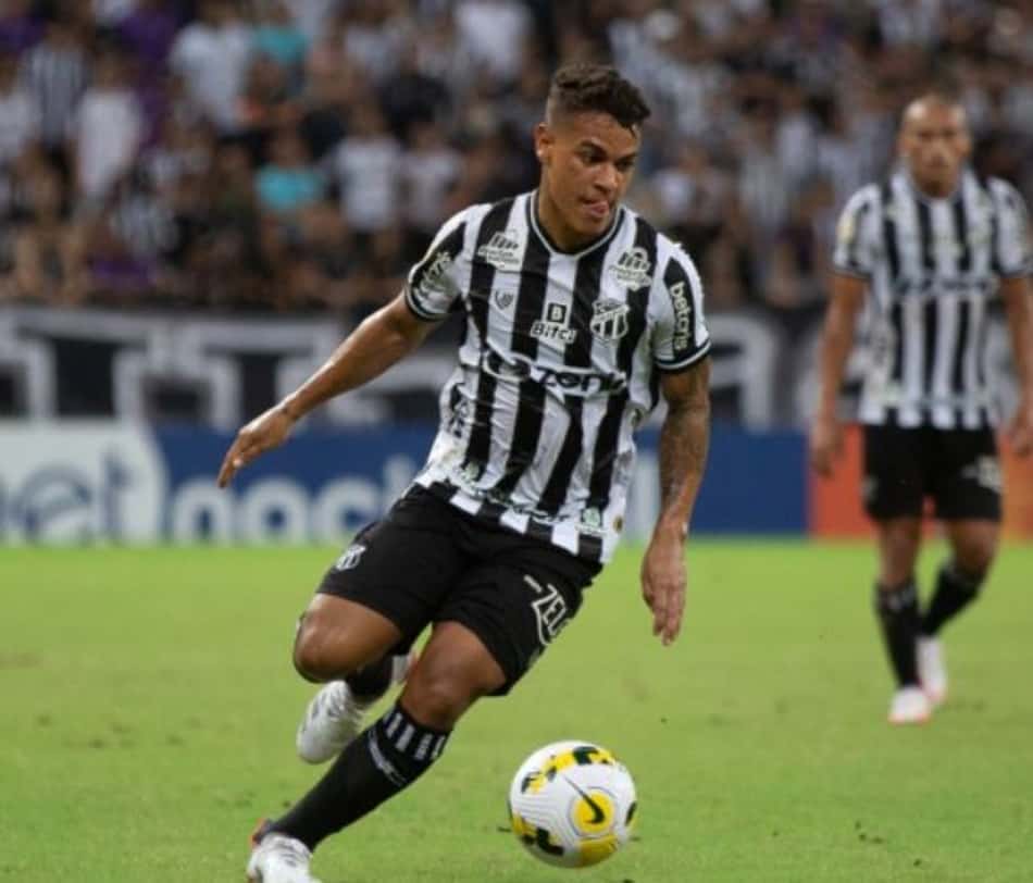 Em alta! Geovane ganha espaço com Dorival Junior